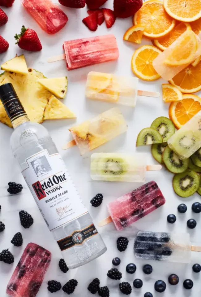 fourth-july-cocktails-drinks-spirits-sip-during-holiday